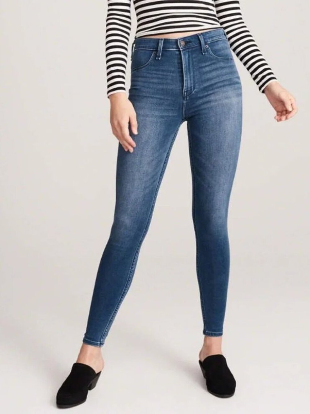 Abercrombie & Fitch (A&F) High Rise Jean Legging "Jegging" - 30" 10 Short (10S)